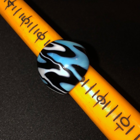 Glass Over-Sized Statement Ring White Black Blue - Picture 2 of 6